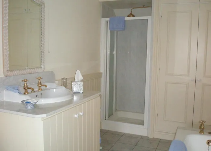 Courtyard カーロー